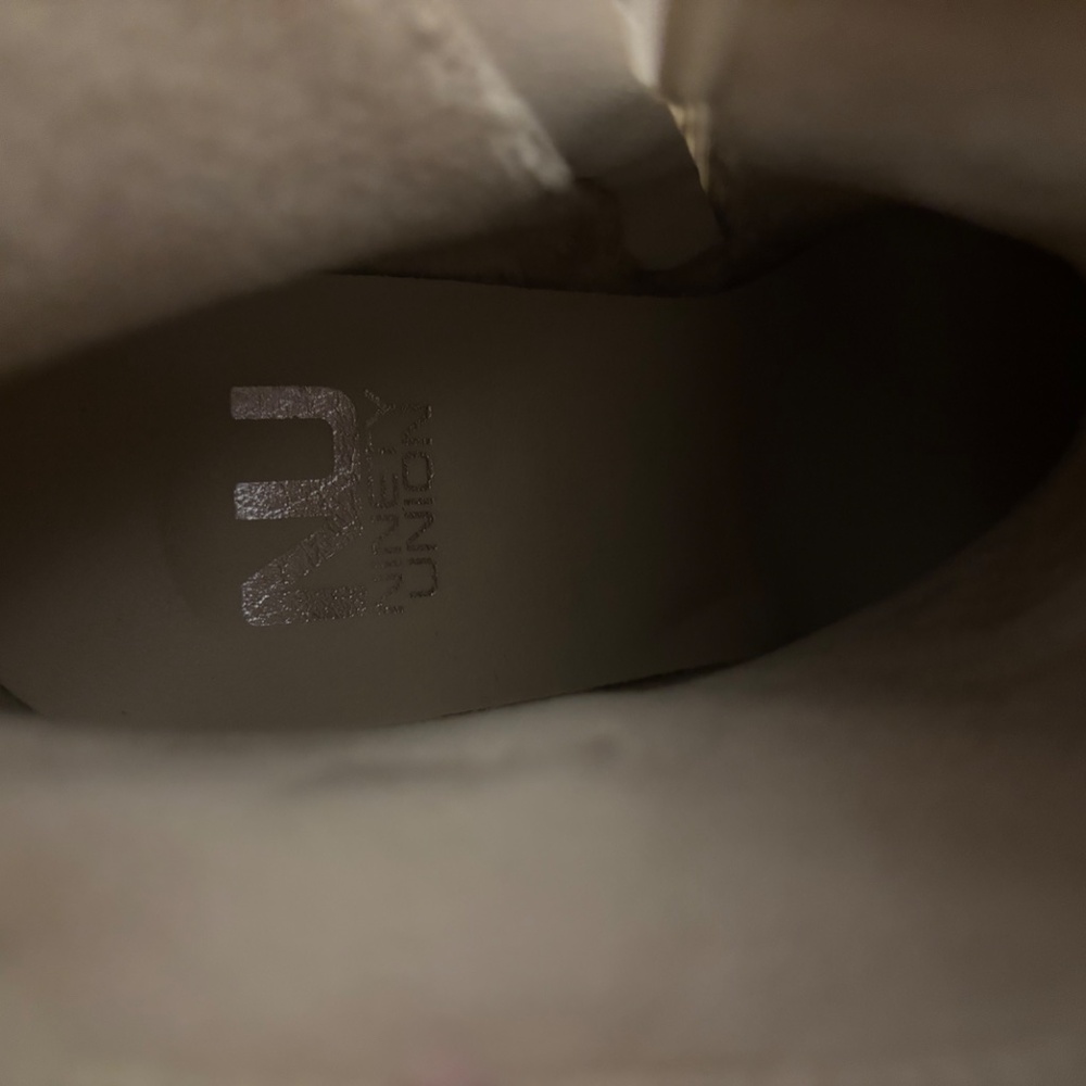 Booties - Picture 4 of 4